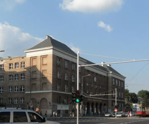 Wilanów bogaty, a Praga... patologiczna! Poznajcie stereotypy o dzielnicach Warszawy [GALERIA]