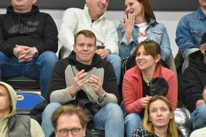 Halowe mistrzostwa Polski w Kujawsko-Pomorskiej Arenie Toruń. Zdjęcia kibiców i zawodników