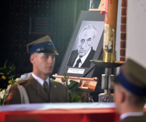 Pogrzeb Tadeusza Mazowieckiego: Nie będzie już z nami kibicował Polsce