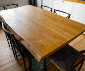Dębowy stół