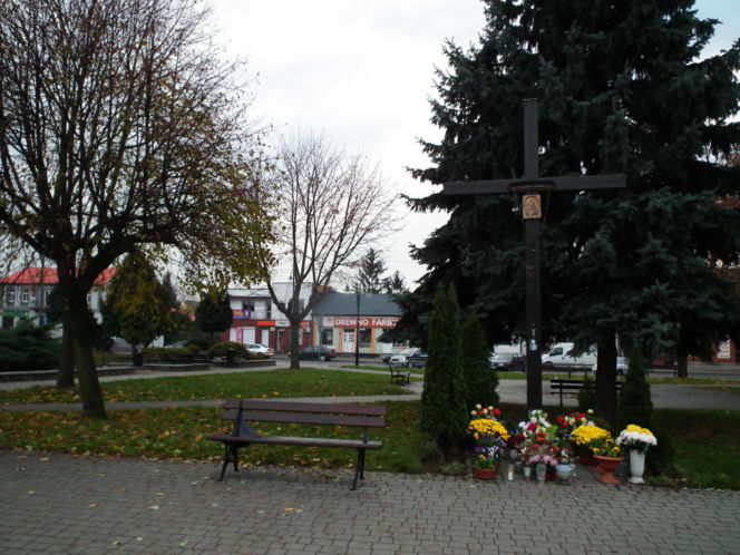 To jedno z najpiękniejszych miast w województwie łódzkim. Kiedyś było związane z Krakowem