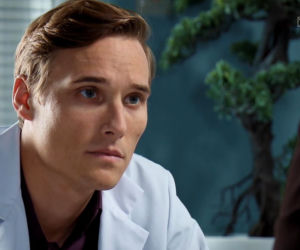 M jak miłość, odcinek 1493. Olek (Maurycy Popiel), Kamil (Marcin Bosak)
