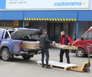 Mieszkańcy Warszawy szturmują markety budowlane