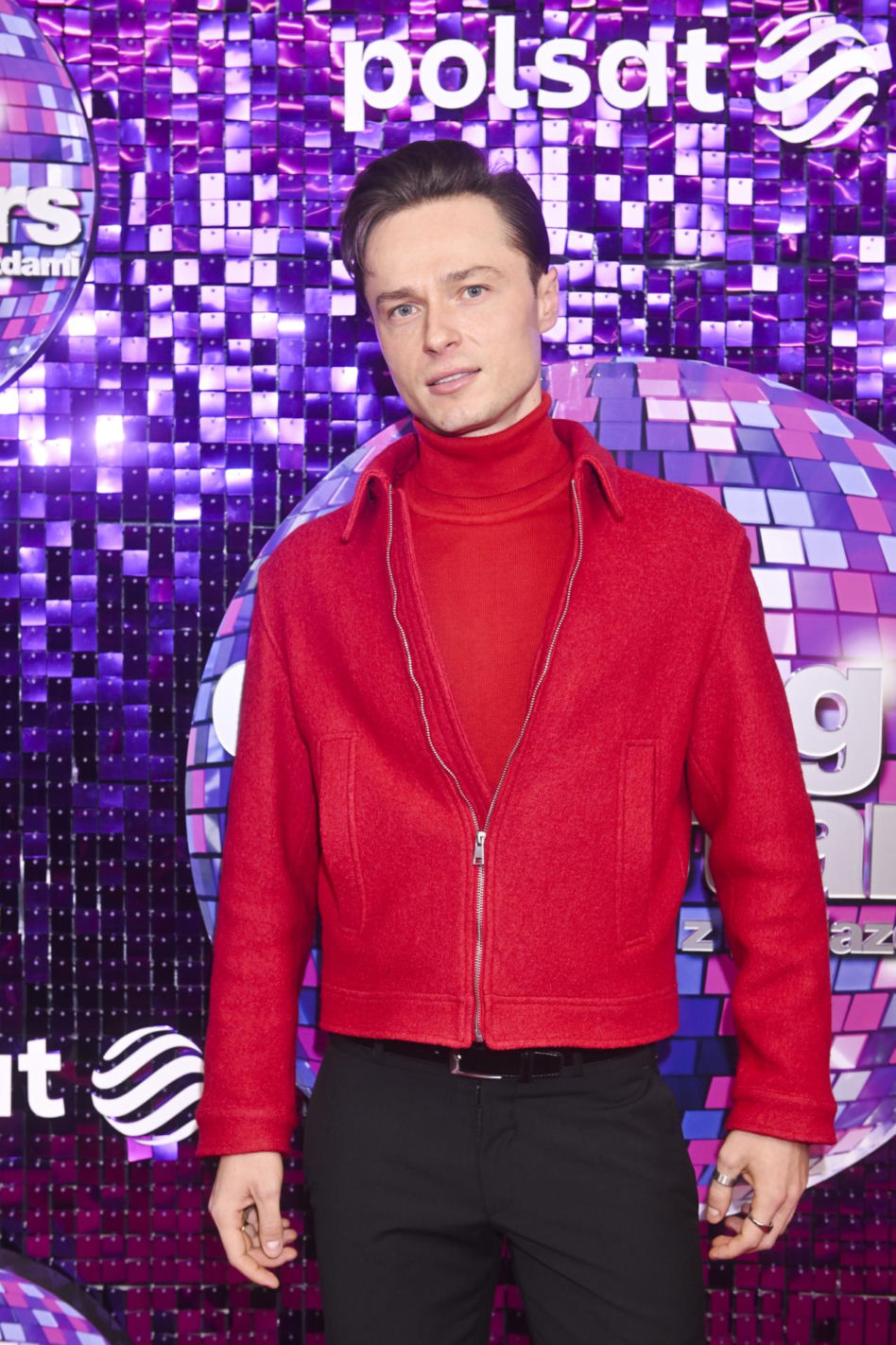 Tak przez lata zmieniał się Patryk Pniewski. Zaczynał jako idol nastolatek w "Pierwszej miłości"
