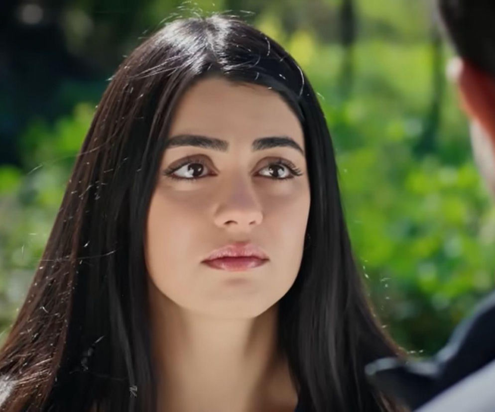 Panna młoda, odcinek 70: niespodziewane pojawienie się Hancer na przyjęciu wywołuje skrajne reakcje