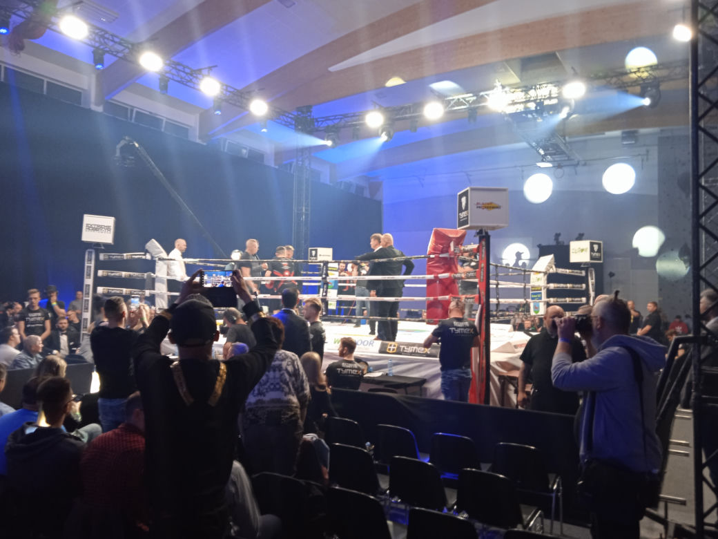 Złotów Boxing Night za nami. Emocjonujące pojedynki rozgrzały Złotów