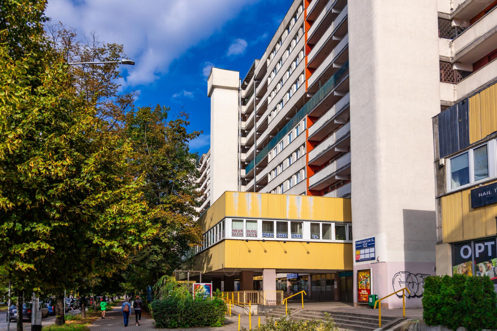 Galeriowiec przy Powstańców Śląskich we Wrocławiu