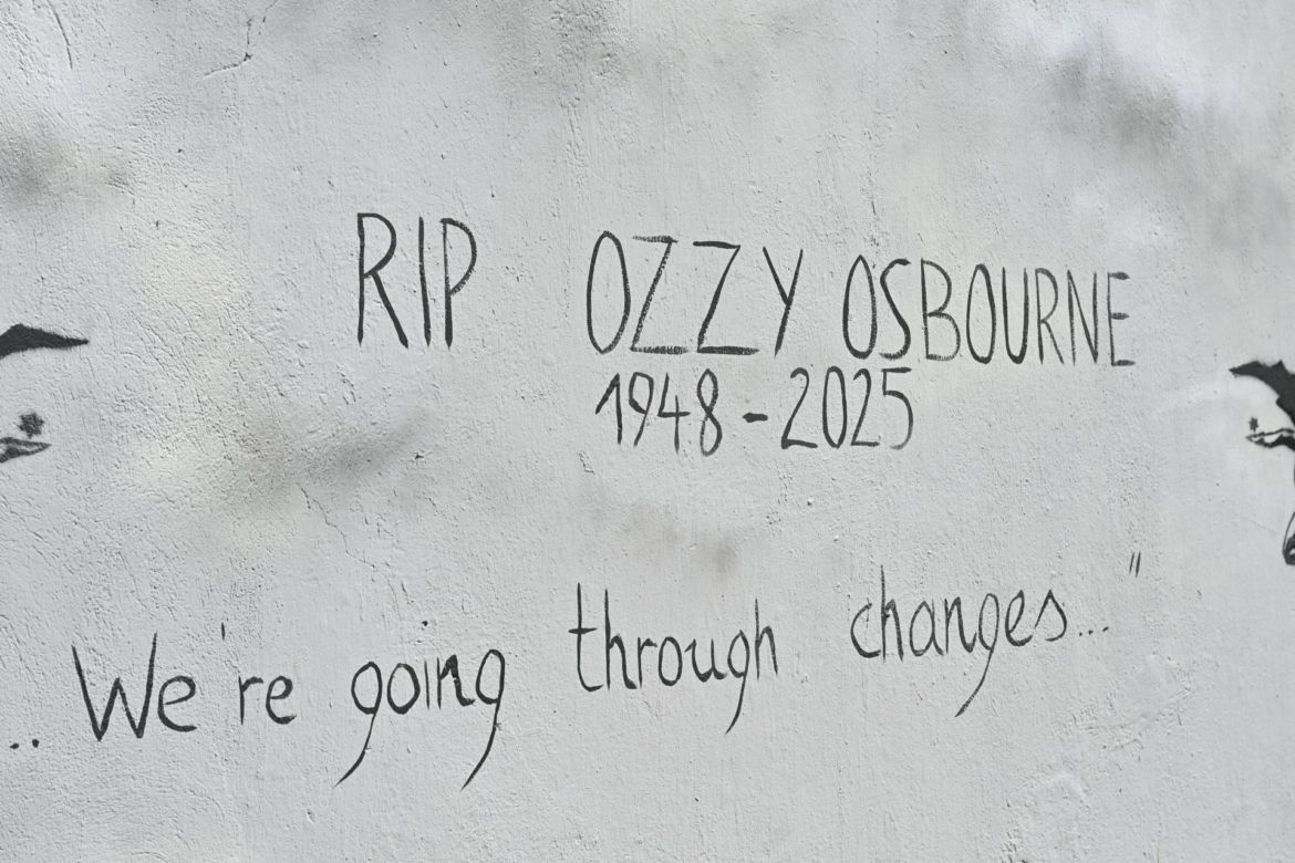 Ozzy Osbourne na Osiedlu Przyjaźń. Wyjątkowy portret "Księcia Ciemności"