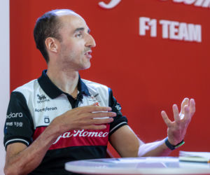 Robert Kubica: Ściganie się jest jak nałóg 