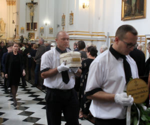 Pogrzeb Barbary Jaruzelskiej: Wybaczyłam generałowej, że oskarżała mnie o romans z Jaruzelskim