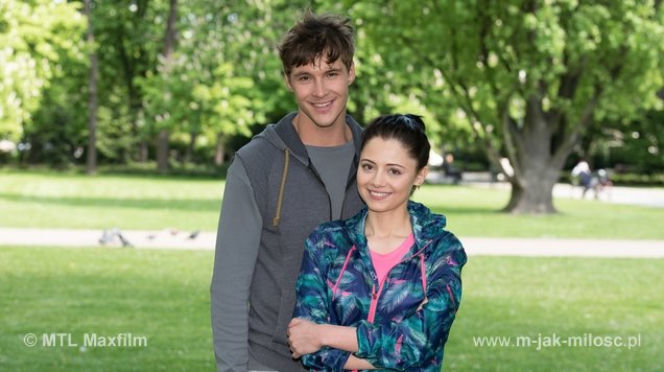 M jak miłość odc. 1153. Marcin (Mikołaj Roznerski), Iza (Adriana Kalska)
