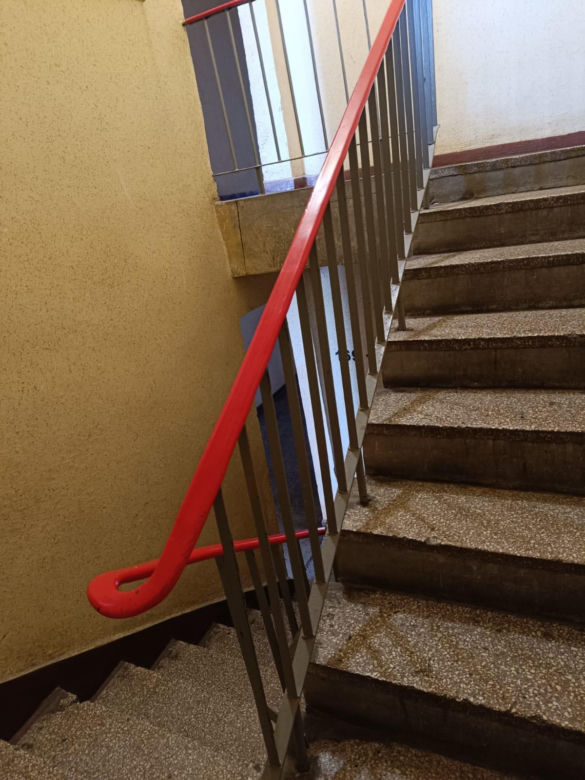 Na Tysiącleciu w Katowicach windy zatrzymują się na każdym piętrze