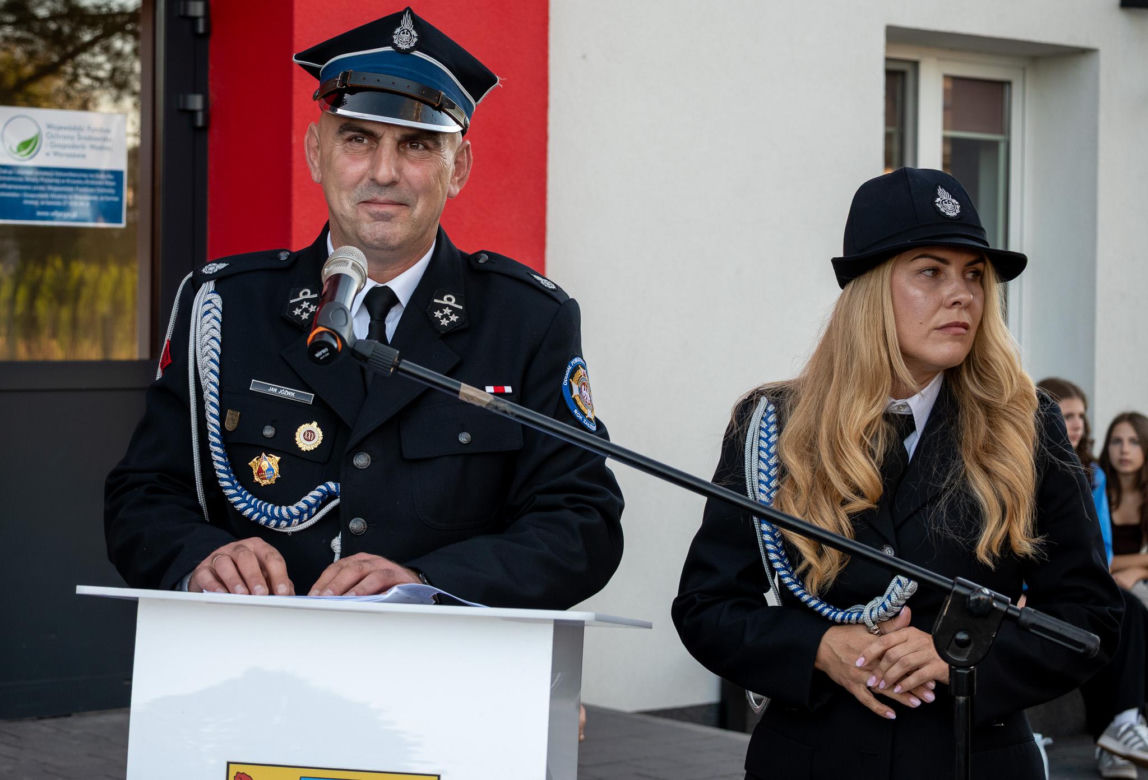 Jubileusz 100-lecia OSP Krzesk-Królowa Niwa uczczony przekazaniem jednostce nowego wozu strażackiego