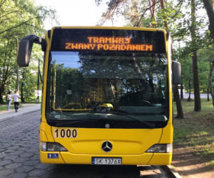 Ulicami Katowic jeździ Tramwaj Zwany Pożądaniem, który jest... autobusem