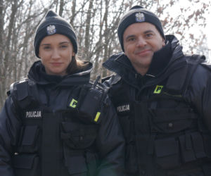 Pierwsza miłość. Melka (Ewa Jakubowicz), Hubert (Rafał Szałajko)