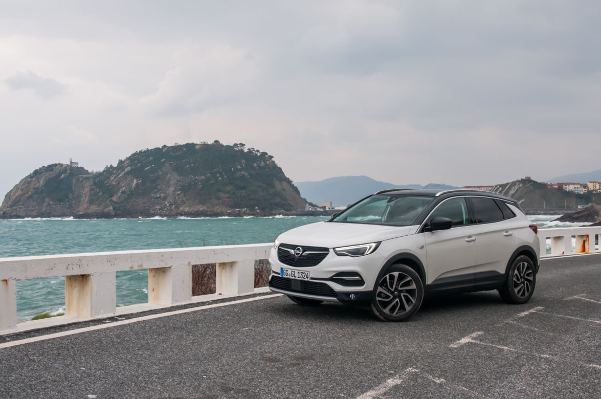 Opel Grandland X Ultimate 2.0 Diesel 177 KM