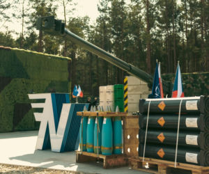 Produkcja amunicji 155 mm w Polsce nabiera tempa. Niewiadów PGM i czeska Explosia podpisują umowę