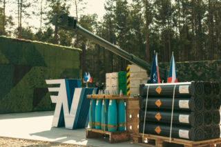 Produkcja amunicji 155 mm w Polsce nabiera tempa. Niewiadów PGM i czeska Explosia podpisują umowę