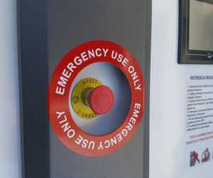 Bydgoska uczelnia ma stację do samochodów elektrycznych! [ZDJĘCIA]