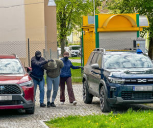 Gonili 13-latka na bagno, dziś sami trafili do aresztu