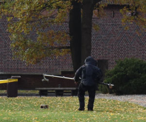 Bomba w malborskim zamku. Wielka ewakuacja! Policja otwarcie o szczegółach działań [ZDJĘCIA]