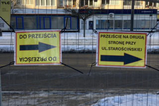 Tramwaj na Rakowieckiej w Warszawie kursuje od grudnia. Otoczenie wciąż „w proszku”