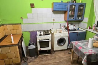 Lawina pomocy dla braci Bartka i Kacpra z Szurkowa. Na remont domu nastoletnich sierot [ZDJĘCIA]