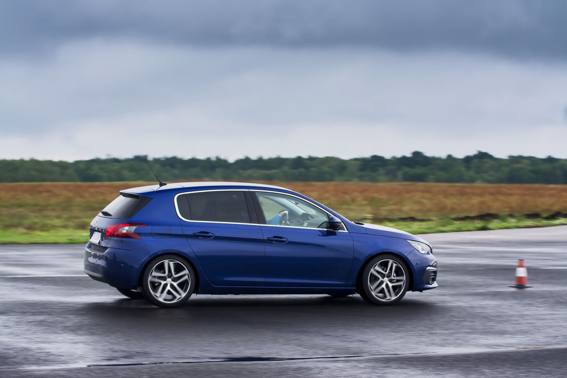 Peugeot 308 FL 1.6 BlueHDI Business Line