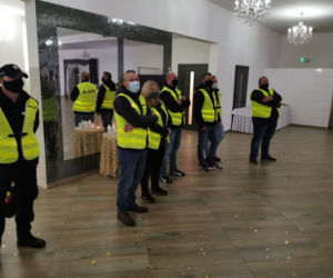 Państwo młodzi uciekli przed policją