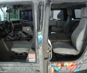 Hummer H1 koszykarza Dennisa Rodmana