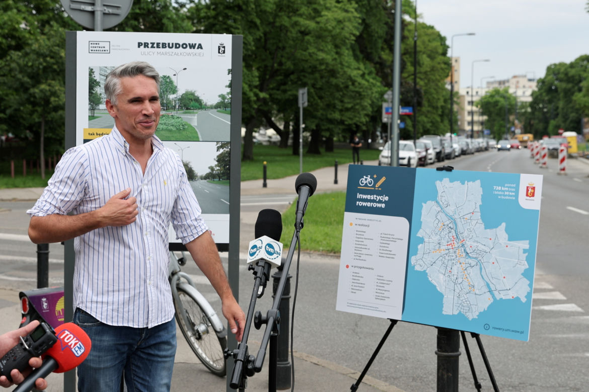 Urzędnicy chcą budować drogi dla rowerów. Przedstawili plany dla Warszawy