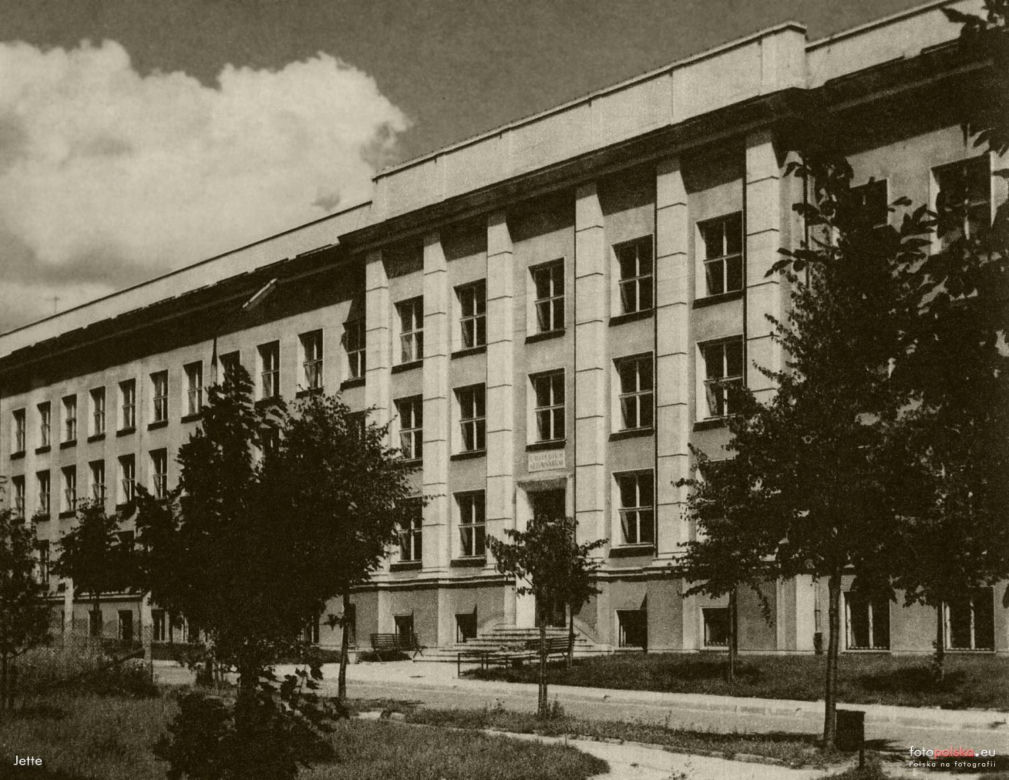 Tak wyglądają lubelskie uczelnie na starych zdjęciach. Dużo się zmieniło? Zobaczcie!