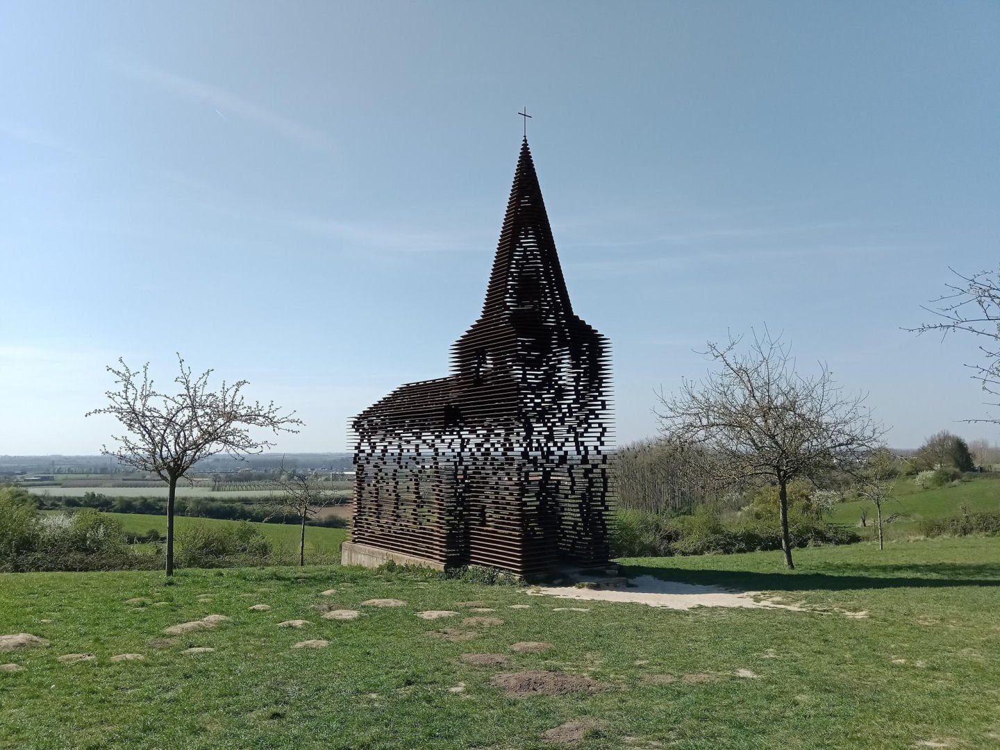 Kościół Doorkijkkerk w belgijskiej prowincji Limburg