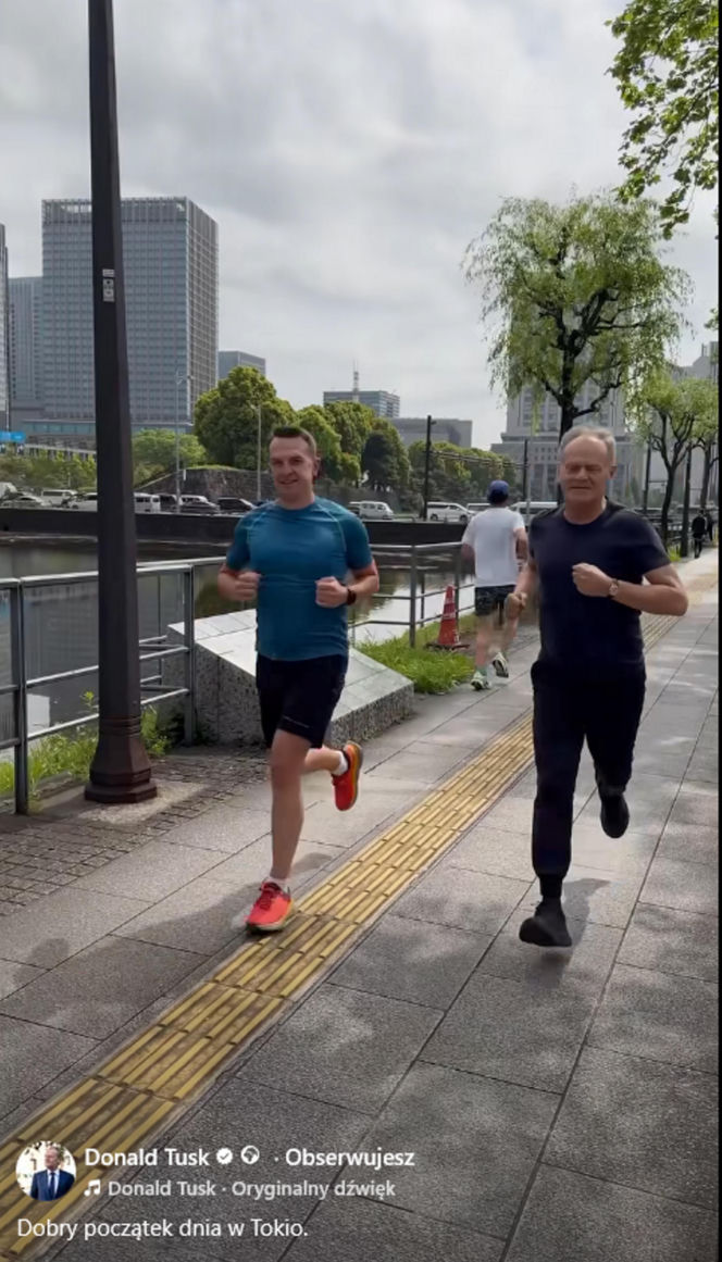 Donald Tusk biega po Tokio