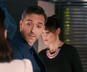 BrzydUla 2 odc. 102. Paulina (Maja Hirsch), Ania (Monika Fronczek), Marek (Filip Bobek)