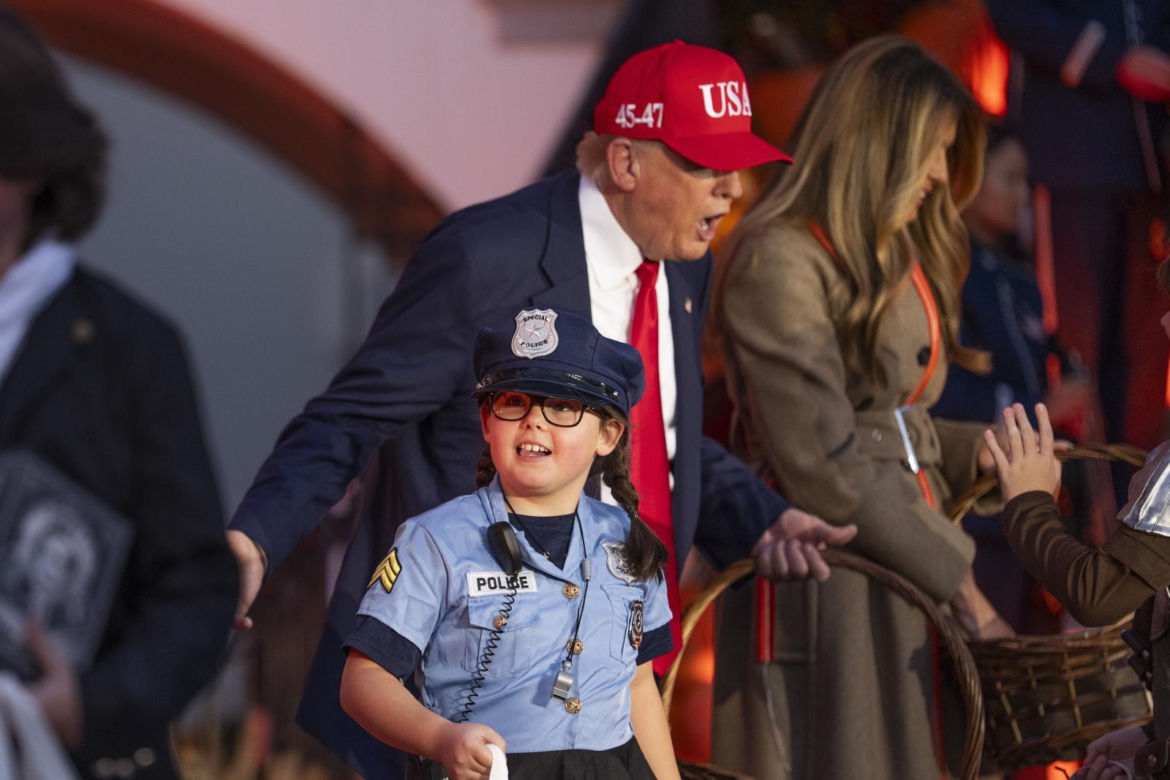 Tłumy na zabawie w Białym Domu. Tak Trump świętował Halloween