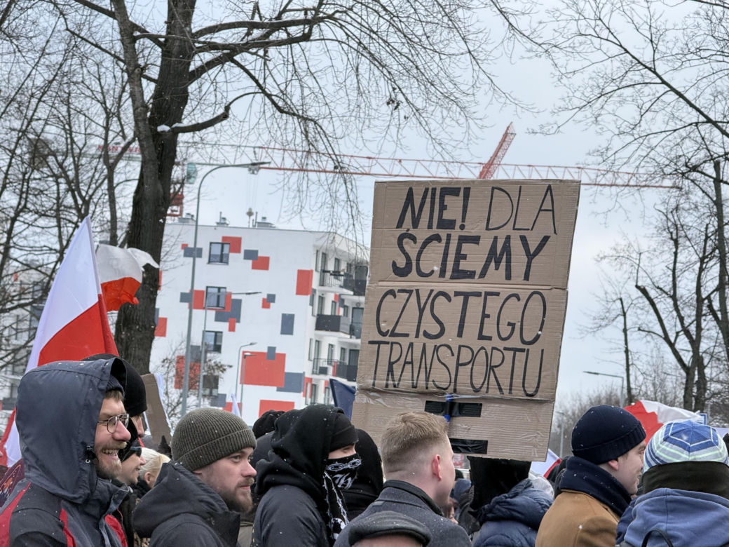 Protest przeciw Stefie Czystego Transportu w Krakowie