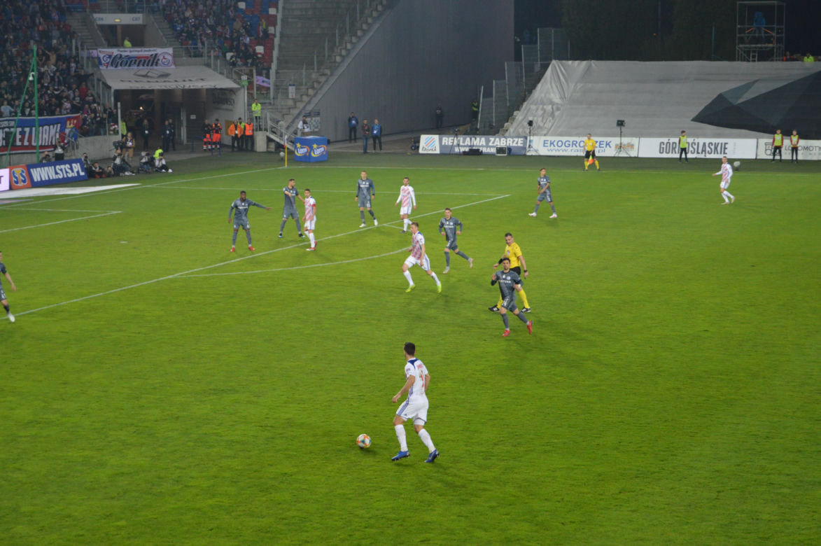 Górnik Zabrze - Legia Warszawa 1:2. Niewykorzystane sytuacje się mszczą [ZDJĘCIA KIBICÓW]