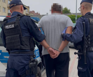 Tragiczny finał brutalnego pobicia w centrum Bytowa! Trzech mężczyzn zaatakowało 36-latka i 44-letnią kobietę