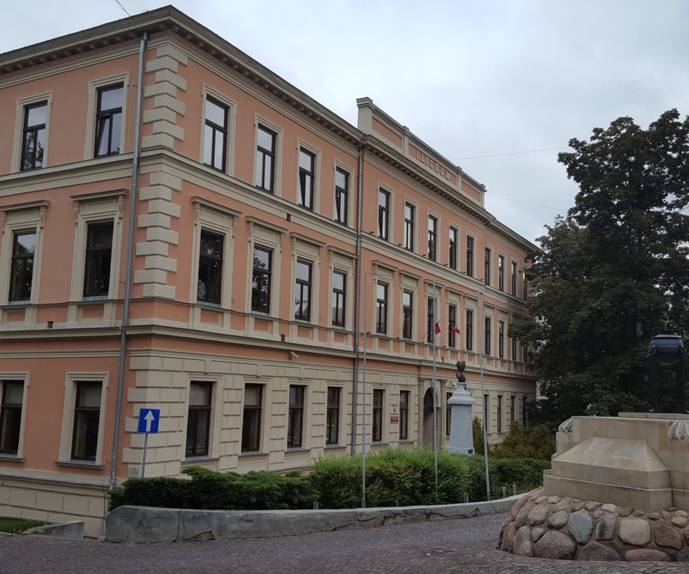 W Tarnowie do matury przystąpiło ponad 2 tys absolwentów liceów i techników