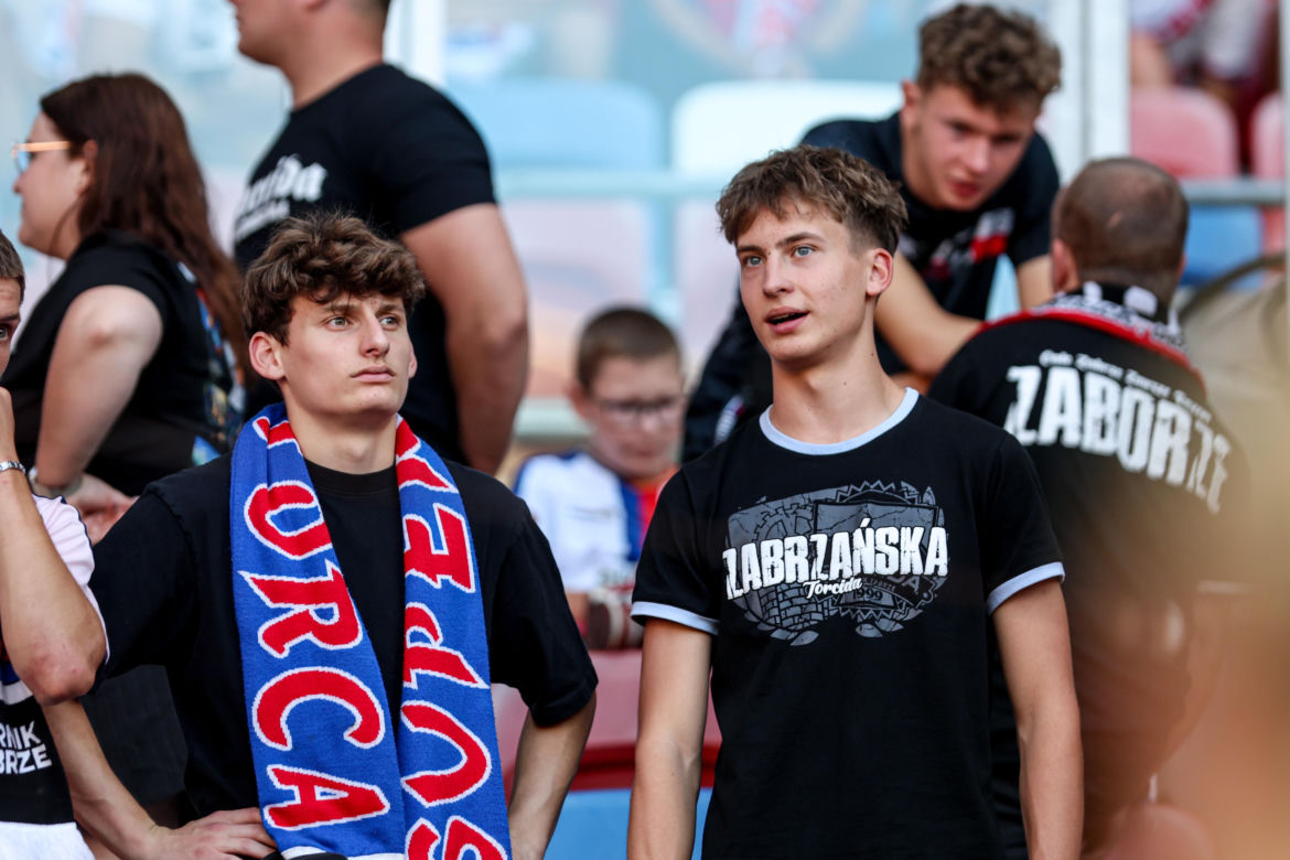Zobaczcie zdjęcia kibiców z meczu Górnik - Fenerbahce i krótkie podsumowanie środowego spotkania na se.pl