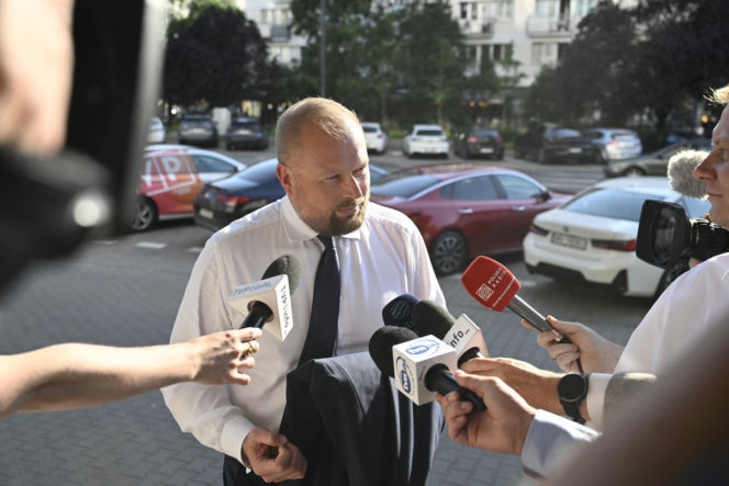Tusk wezwał na dywanik KO