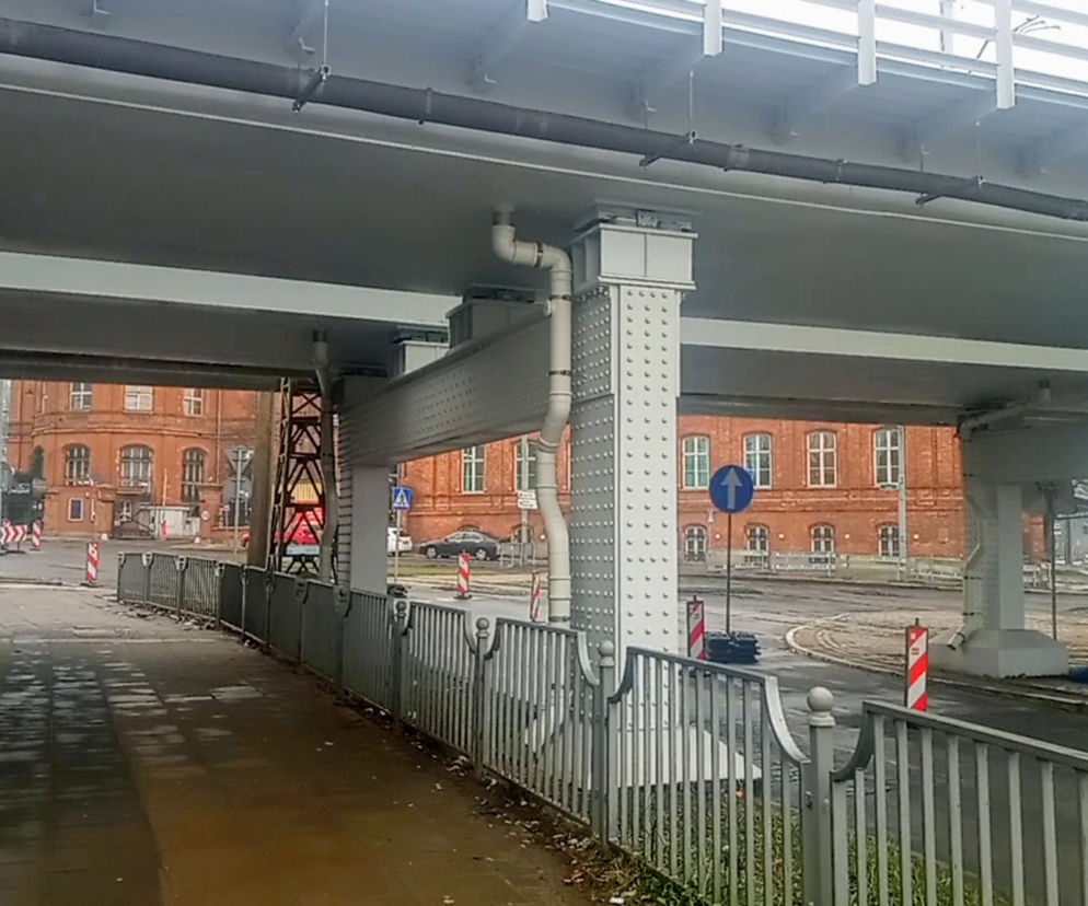 Przez dziesięciolecia szpecił okolicę. Wiadukt w rejonie szczecińskiego dworca już nie straszy