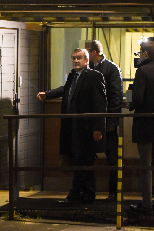 SZYDŁO W PARYŻU, RZĄD NA NOWOGRODZKIEJ - 1 PUBL.