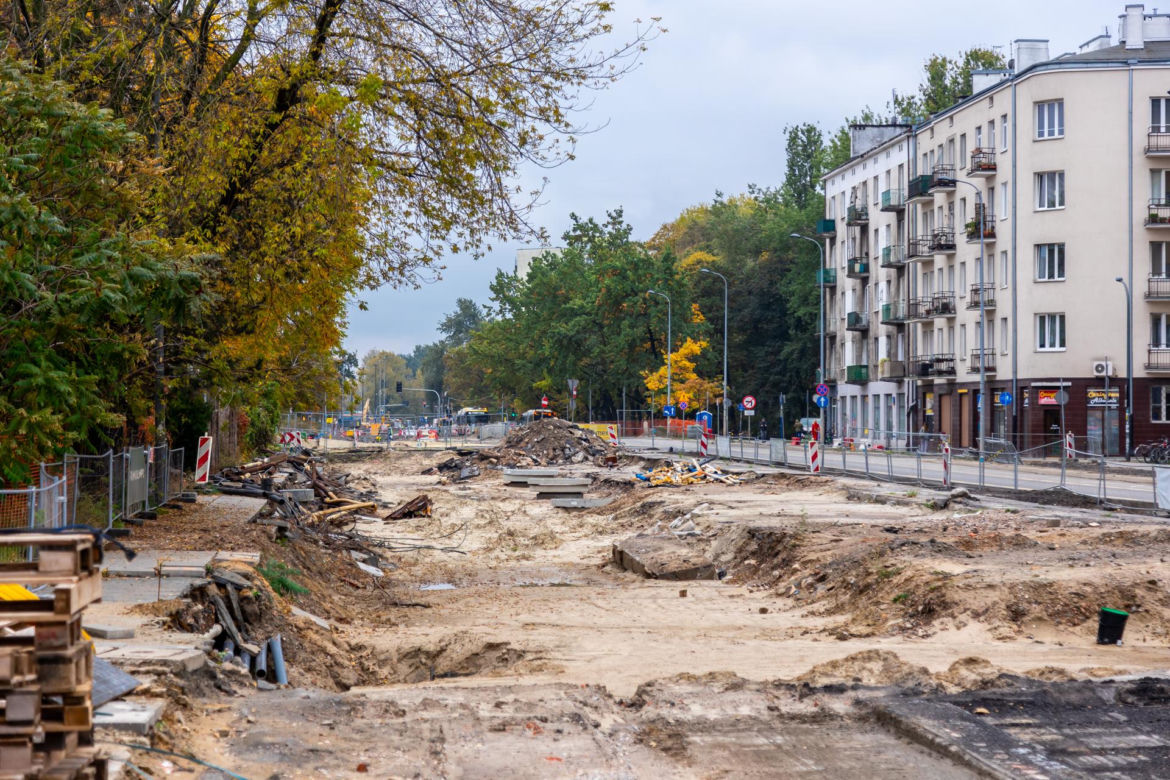 Tramwaj do Wilanowa – ul. Belwederska (widok ku Stegnom)