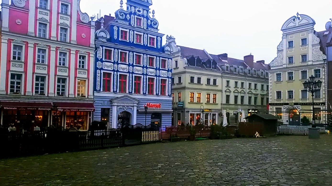 Podzamcze z płatnym parkowaniem