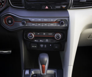 Hyundai Veloster 2018