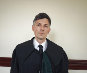 Orał asfalt, dziś zajął się nim sąd
