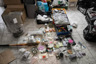 Akcja policji na Piotrkowskiej w Łodzi. Zaczęło się od papierowej torby, a skończyło na zarzutach