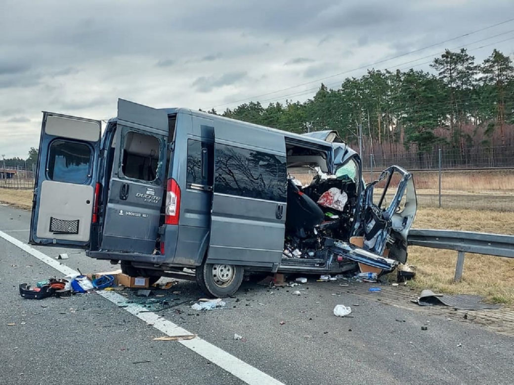Tragedia w Małopolsce. W koszmarnym wypadku busa zginęły 4 osoby